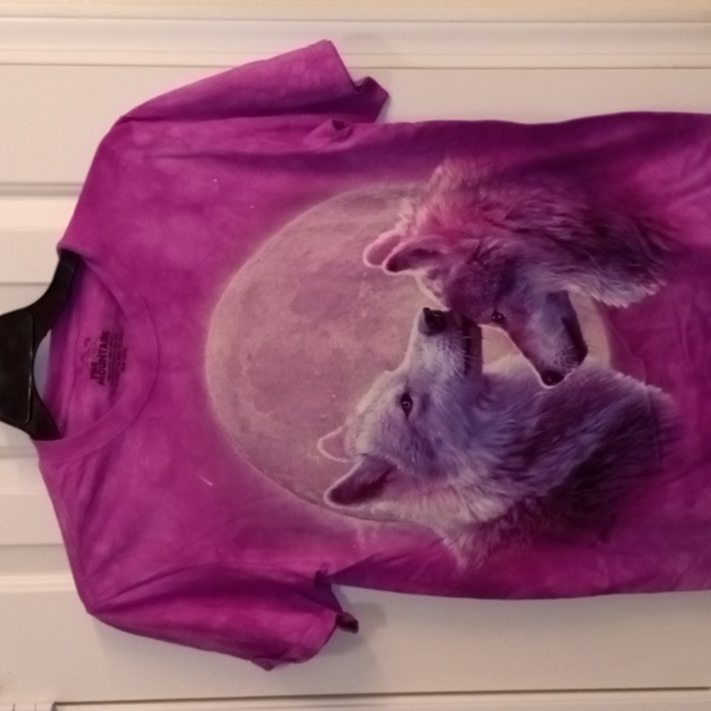 AniMall Wolves & Moon Tee Small